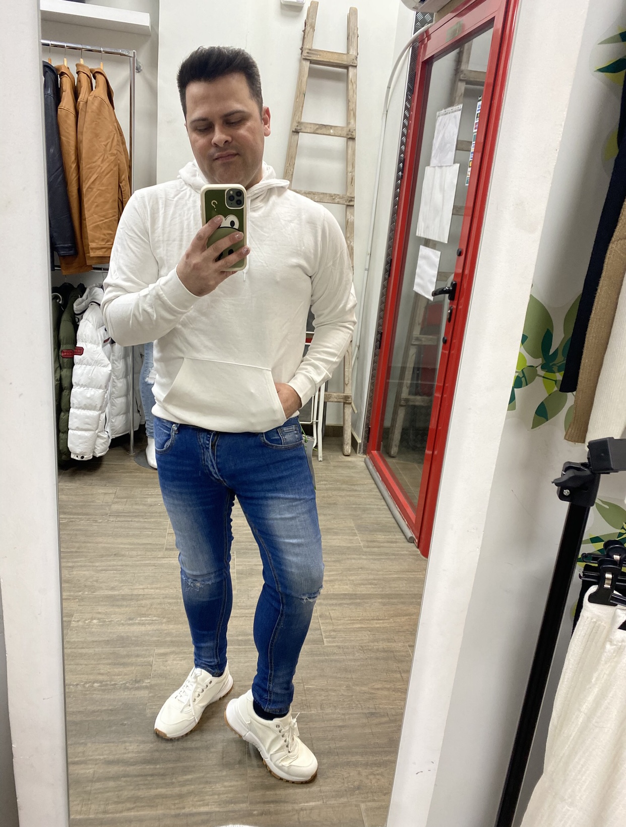 SUDADERA BASICA HOMBRE - CAPUCHA - Imagen 10