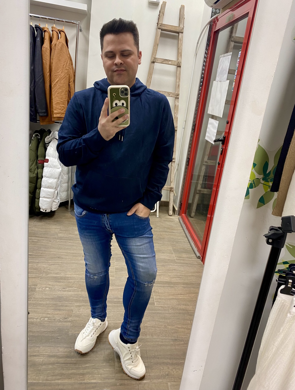 SUDADERA BASICA HOMBRE - CAPUCHA - Imagen 7