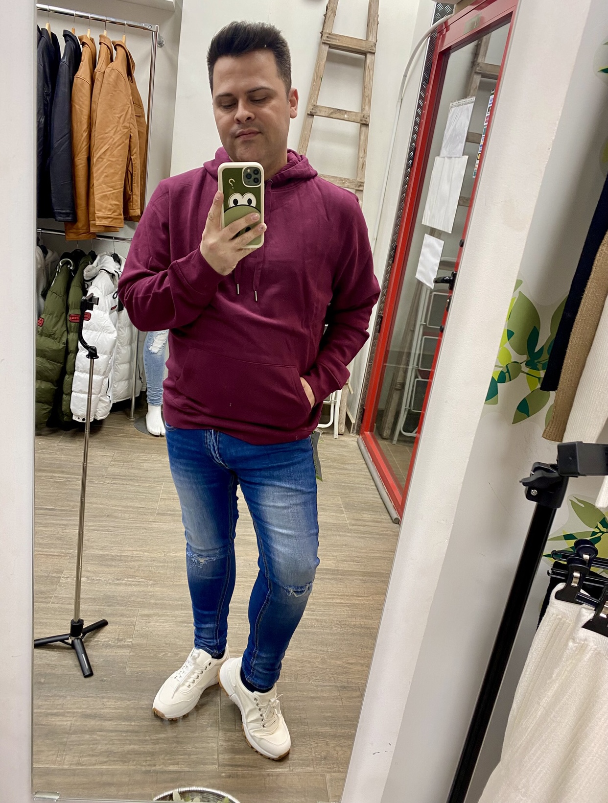 SUDADERA BASICA HOMBRE - CAPUCHA - Imagen 4