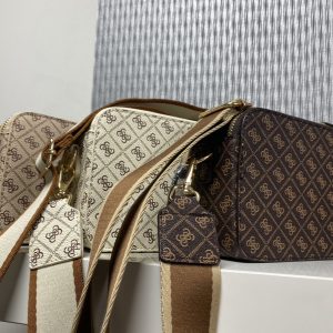 BOLSO ESTAMPADO PIEL