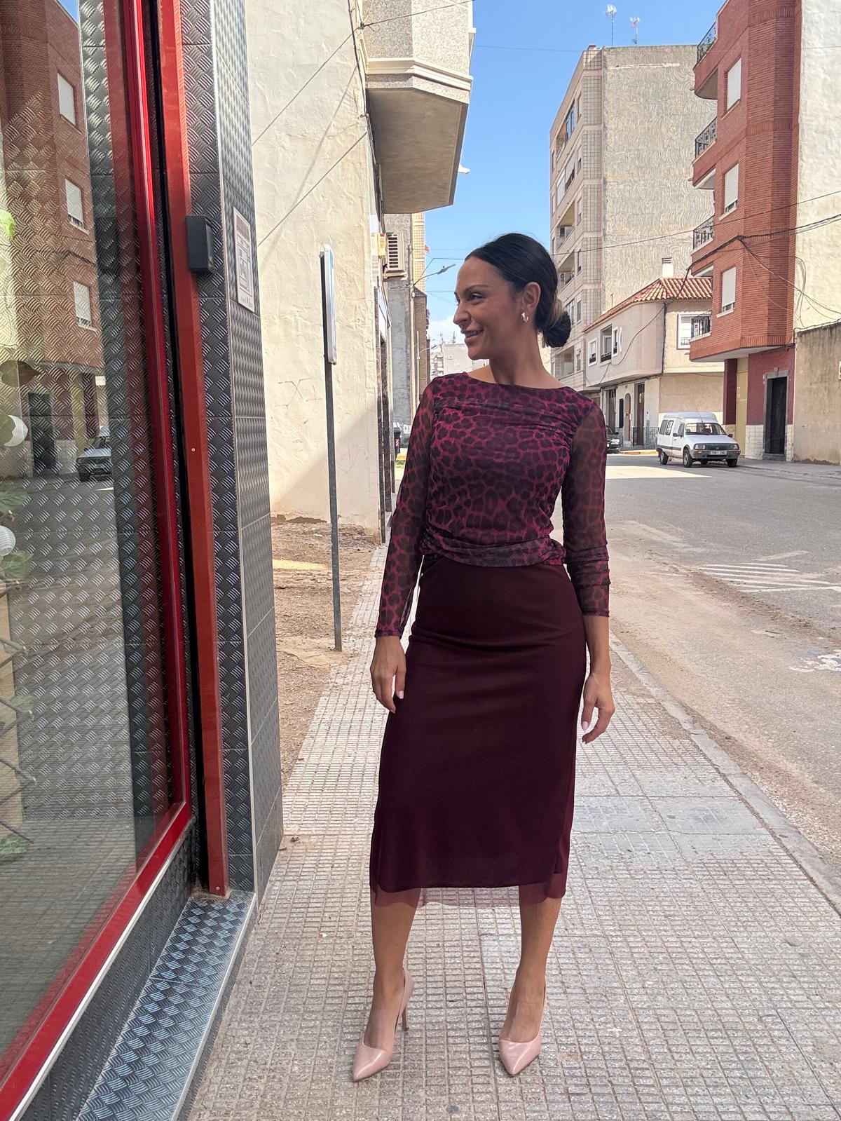 FALDA LENCERA BASICA