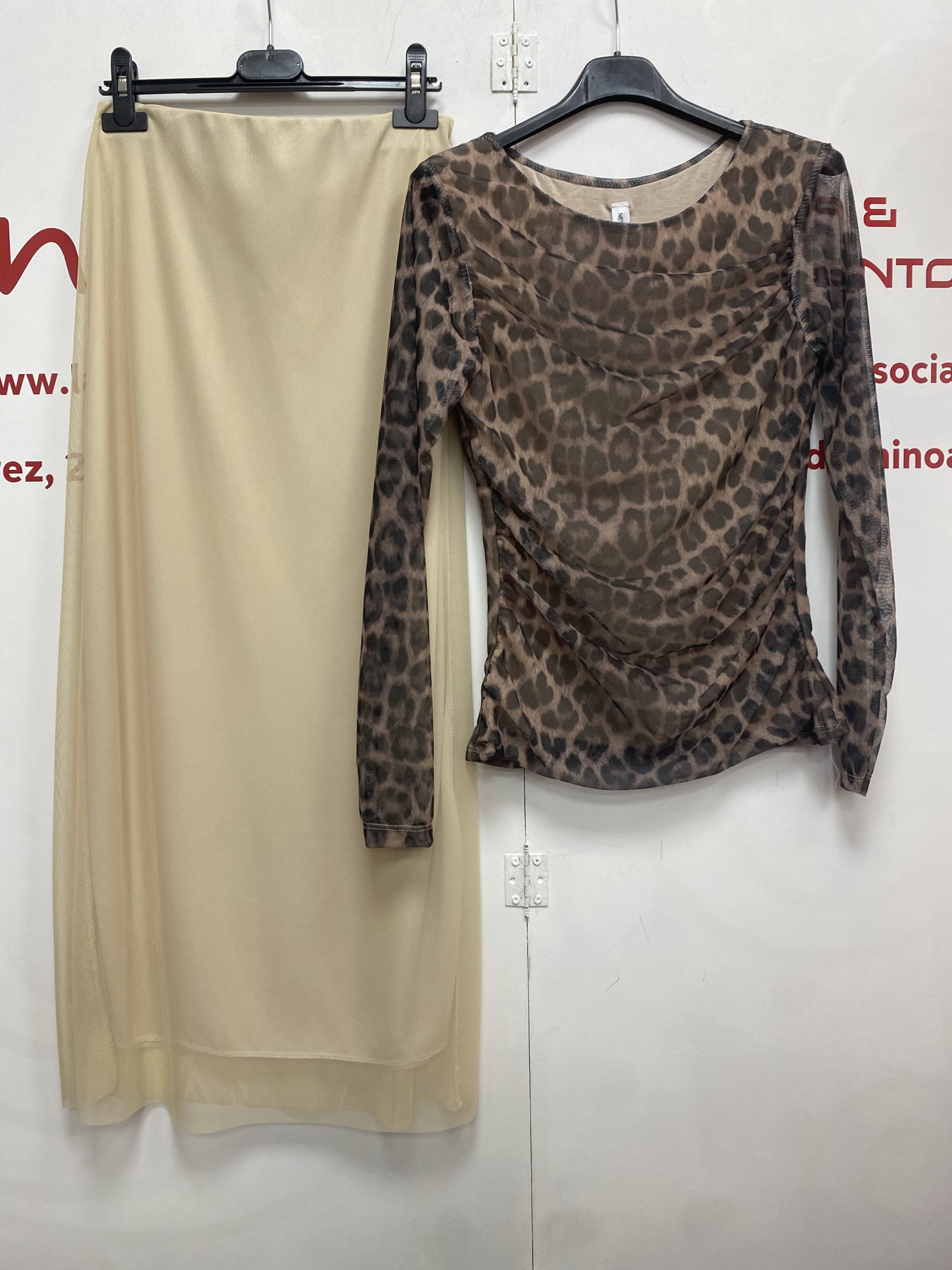 FALDA LENCERA BASICA - Imagen 4