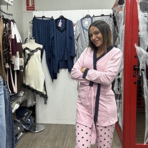 PIJAMA LENCERO LUNARES