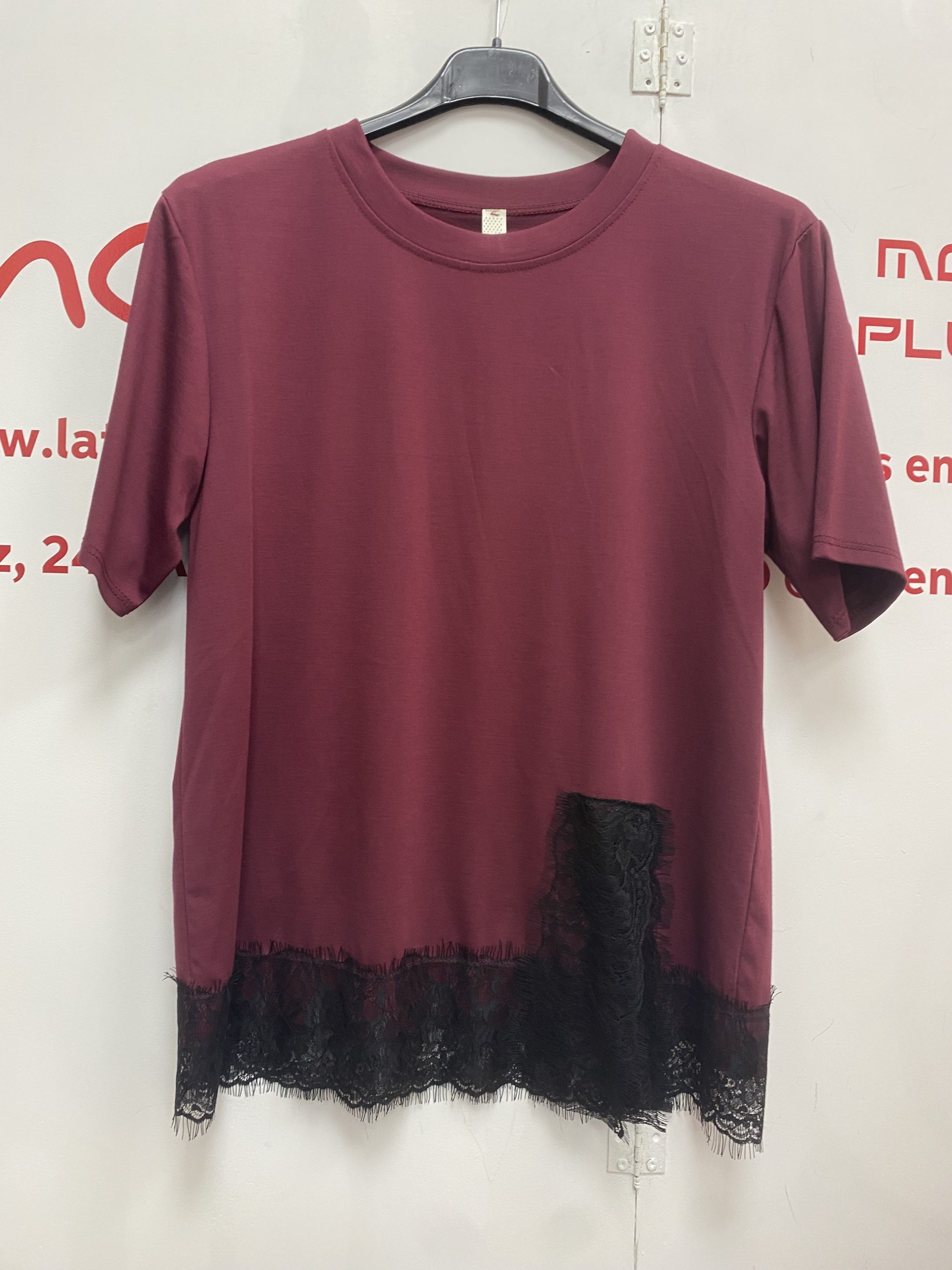 CAMISETA BASICA - CINTA LENCERA