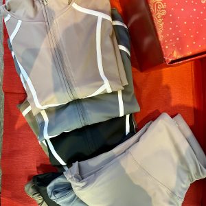 CONJUNTO DEPORTIVO MUJER NUVOLETTA