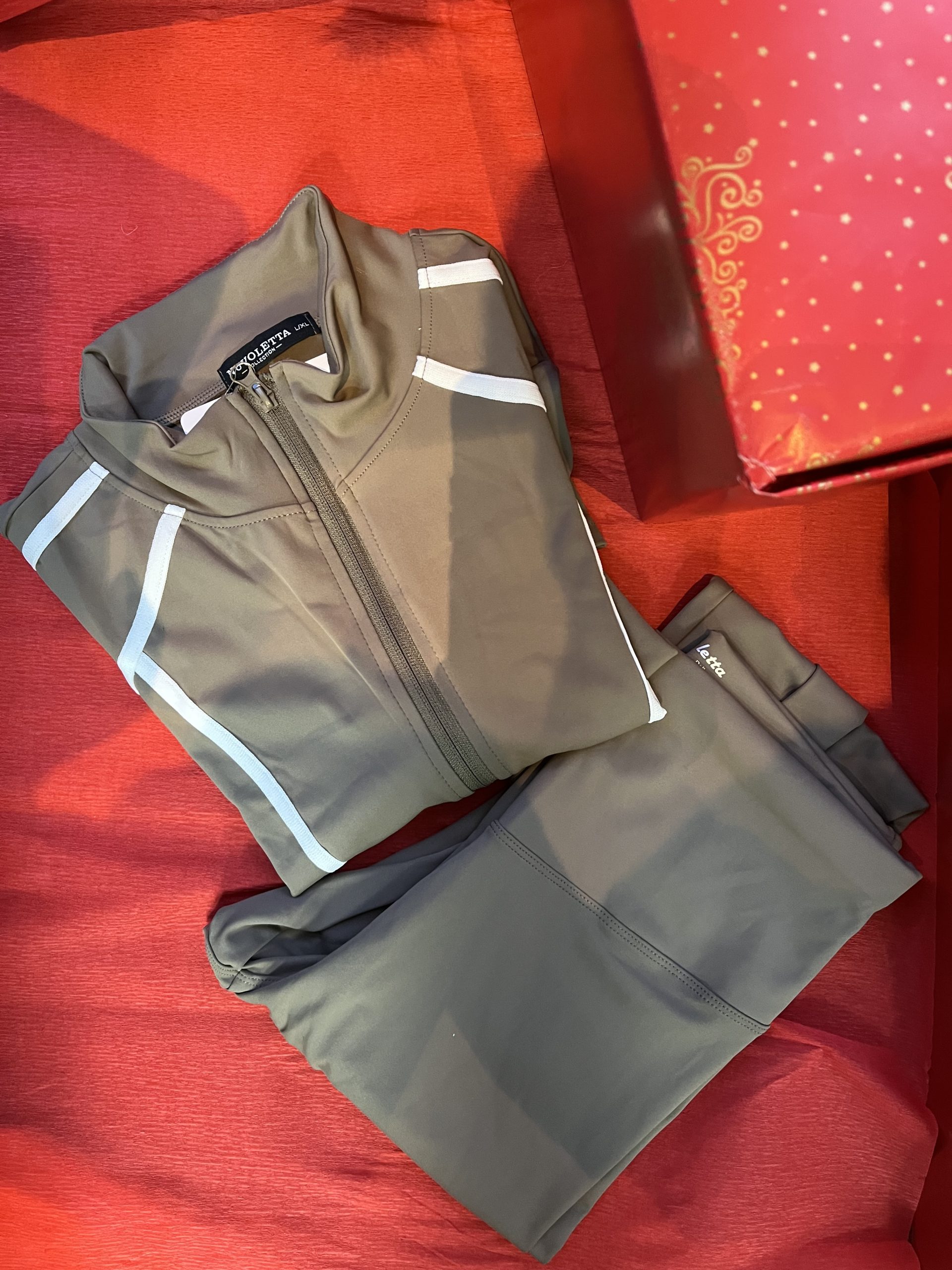 CONJUNTO DEPORTIVO MUJER NUVOLETTA - Imagen 2