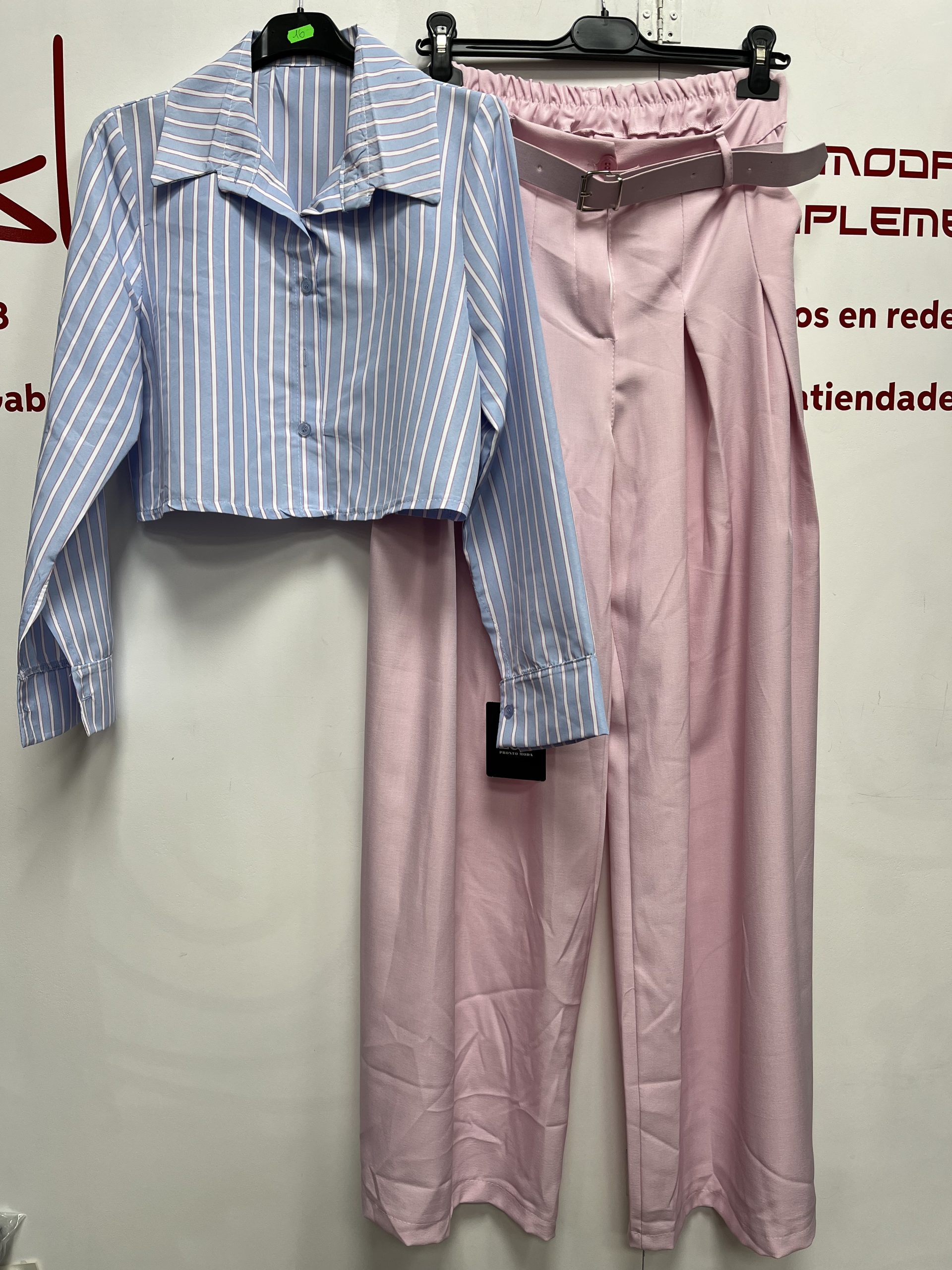 PANTALON PINZAS - CINTURON- mujer - Imagen 2