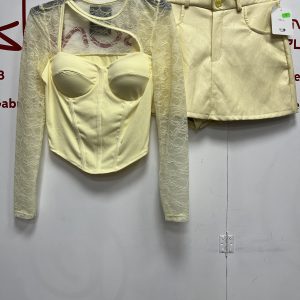 TOP / CAMISETA LENCERA